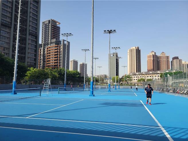 意甲媒体热议：米兰新援亚沙里首秀，贡献了一场极具说服力的比赛