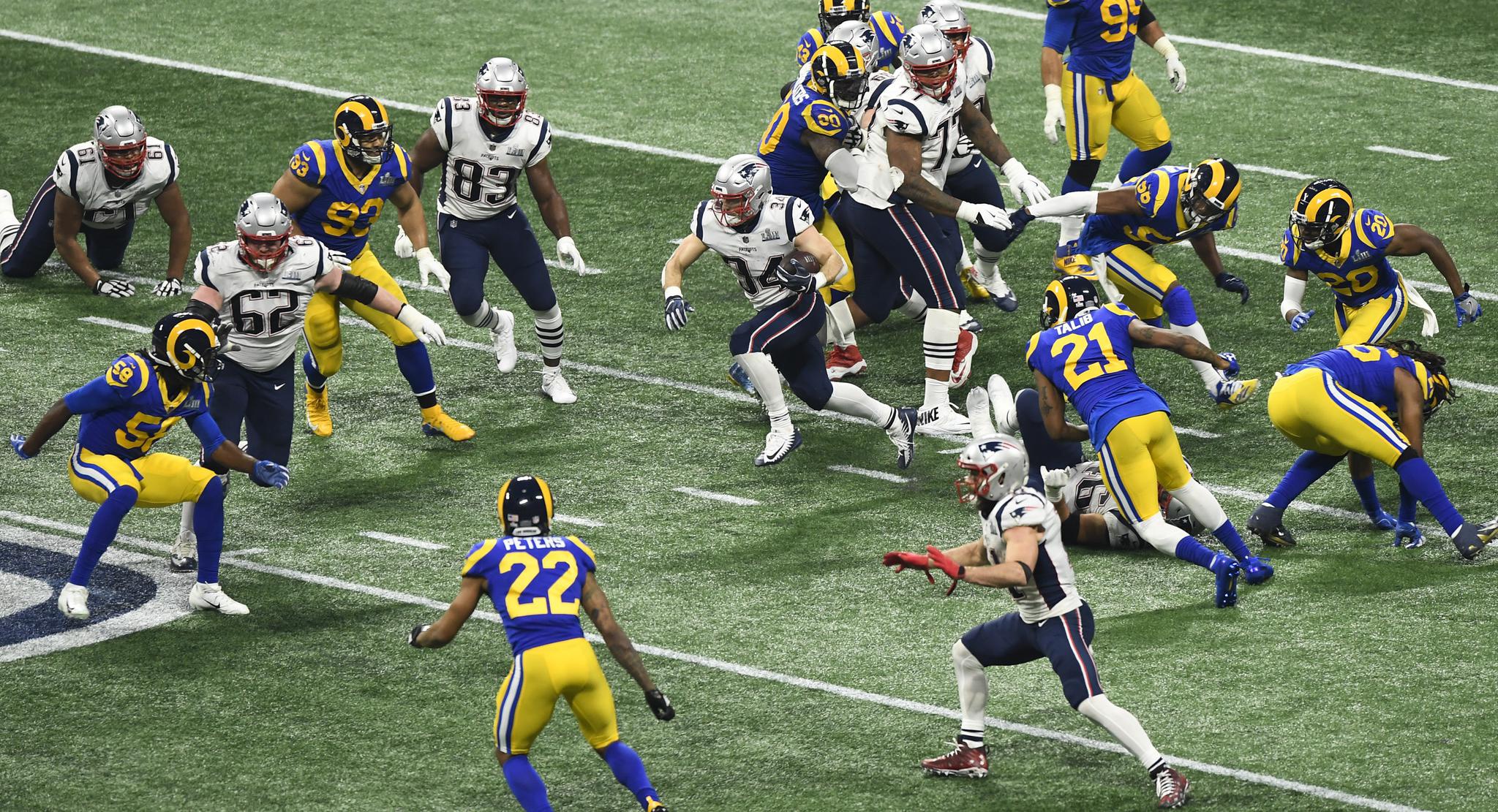 保级生死战戴帽，内马尔时隔1334天再度上演帽子戏法