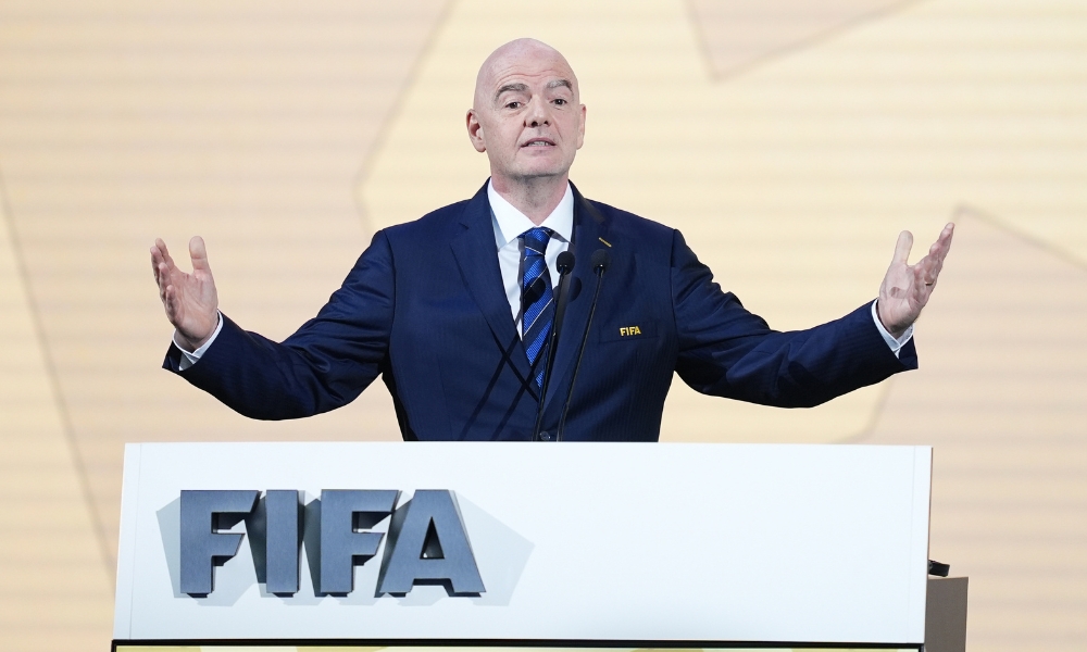 同时分析他 同时分析他